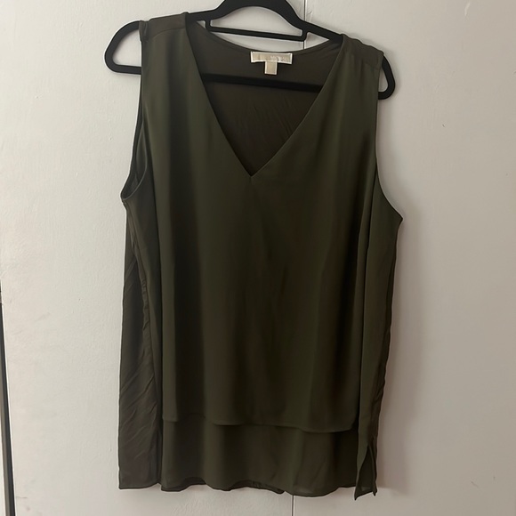 Michael Kors hunter green sleeveless blouse size 2X - Picture 1 of 7
